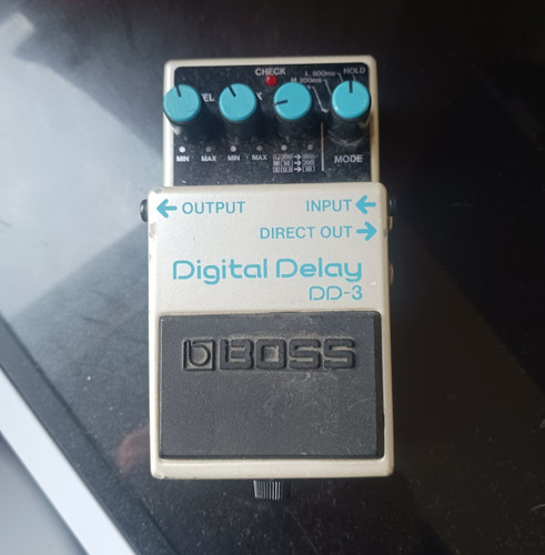 Boss digital delay - dd-3,