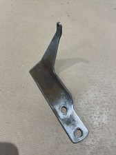 Daimler 250 V8 Throttle Spring Anchor Bracket C21619