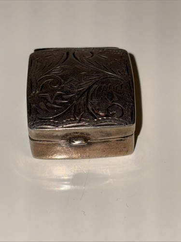 Small silver trinket - small, trinket/pill