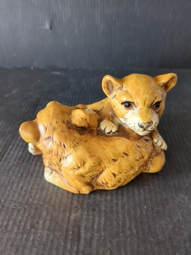 Vintage painted pottery lion - vintage,