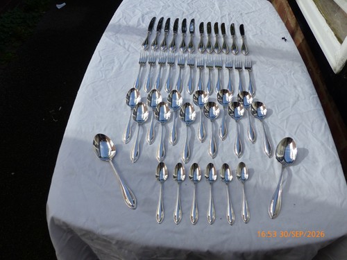 Piece oneida silver plate - 44,