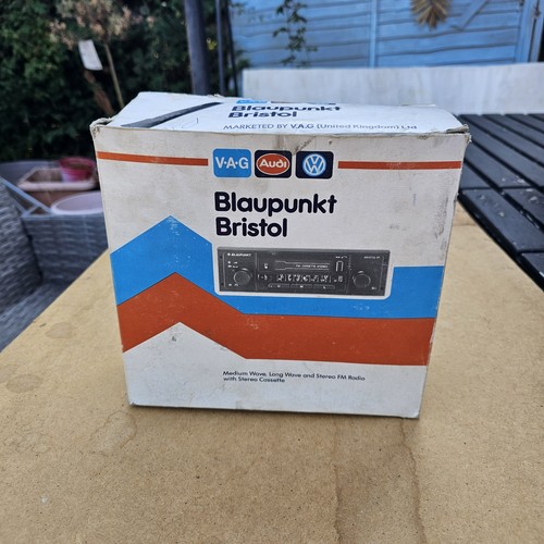 Old vintage blaupunkt bristol - old,