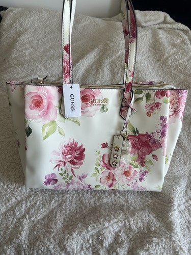 Guess floral limited edition - floral,