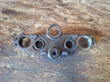 Suzuki GS 500 - Top Fork Yoke Bottom Lower Mount Bracket