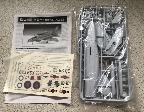 Revell - (ex, matchbox)