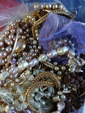 1.4kgs Joblot Broken Vintage Jewellery Craft Repair Harvest