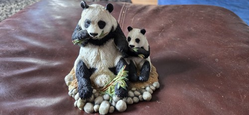 Sherratt simpson panda - panda, &