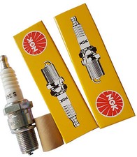 2x NGK B9ES Spark Plugs
