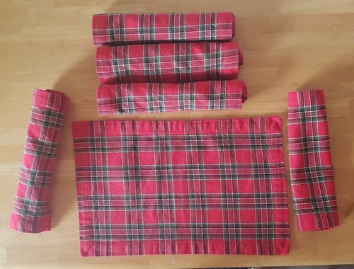 Pier one plaid red green - ,