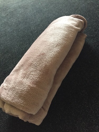 Bnwot soft throw size - , 150