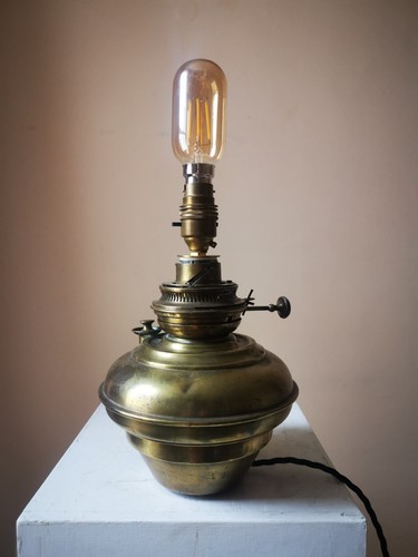 Vintage brass oil lamp