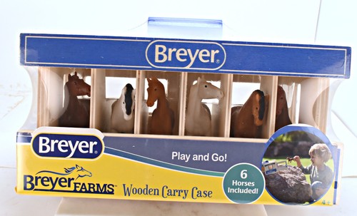 Breyer farms wooden - farms, case