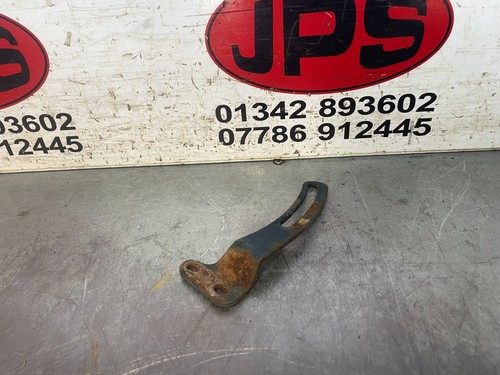 Stepped alternator bracket - , x