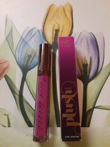 Makeup geek plush creme - plush, lip
