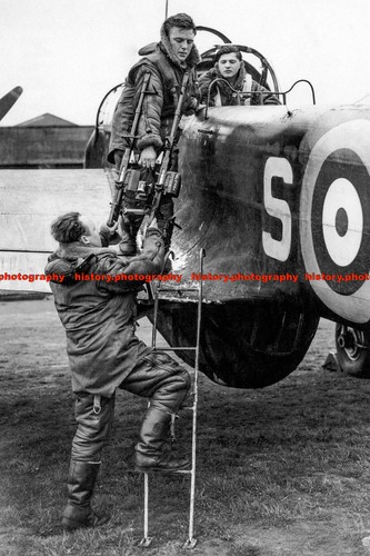 F010066 handley page hampden - handley,