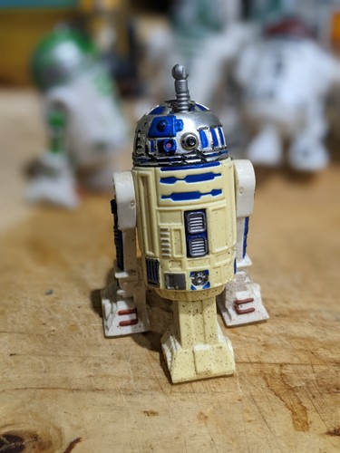 Star wars astromech droid - r2,