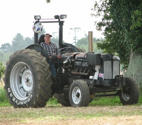 Photo 6x4 tractor pulling - photo,