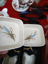 Pair vintahe beswick dishes - pair,