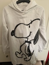 Children’s Snoopy/peanuts Sweatshirt. Excellent Condition.size 14-15yrs.