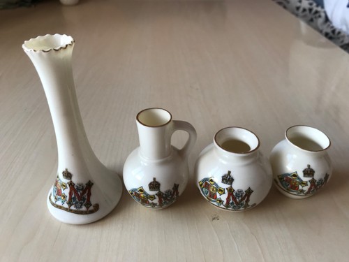 Goss crested china pieces - china,