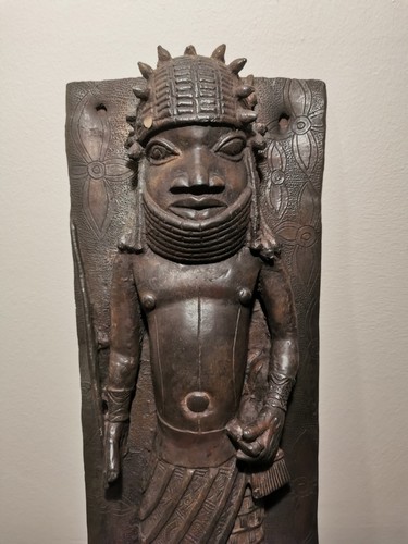 Benin bronze warrior top - benin,