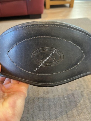 Black leather - 54”,