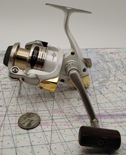 SHIMANO STRADIC 2000FG