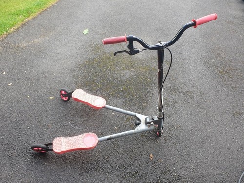 Swing scooter pink - (wiggle),