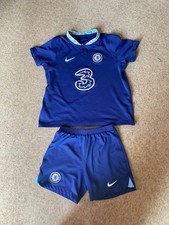 Nike Chelsea FC Kit, Size L Younger Kids.