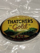 Thatchers Gold oval Pump Badge
