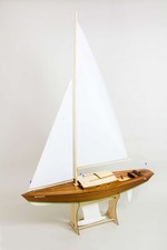Bellissima Radio Control Sailing Yacht - Aero-Naut Mahogany Wooden Kit