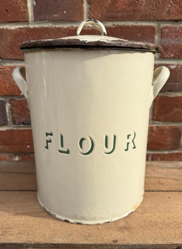 Cream green vintage - vintage, enamel