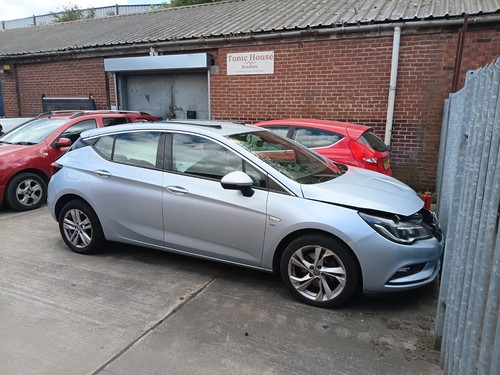 Vauxhall astra blue silver - vauxhall,