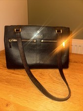 MODALU BLACK LEATHER PIPPPA SHOULDER BAG