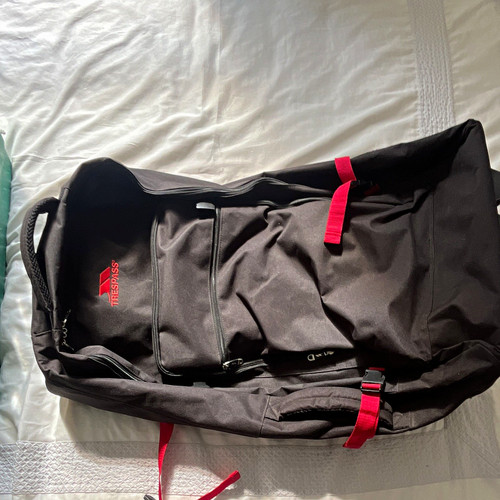 Trespass soft wheeled - wheeled, backpack