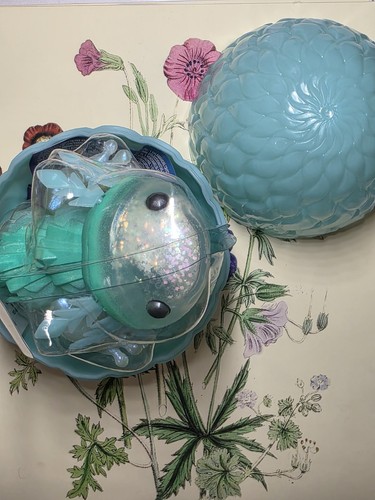 New crystalynx axolotl mystery - new,