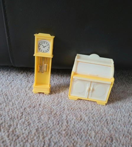 Vintage dolls house - vintage, furniture