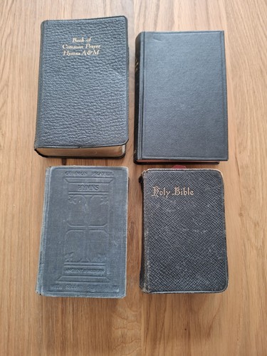 Joblot vintage bibles books - vintage,