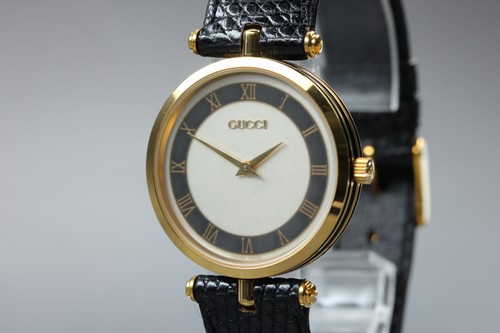 Near mint gucci 2000m - mint],