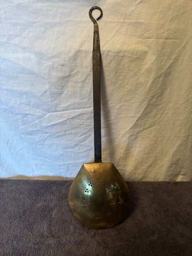 Small victorian mini - brass, bed