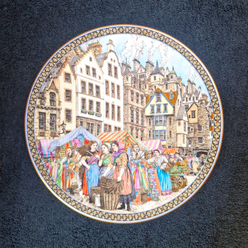 Royal worcester market days - worcester,