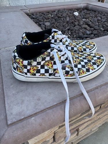 Vans party pizza - pizza, check