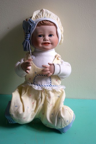 Ashton drake porcelaine doll - drake,