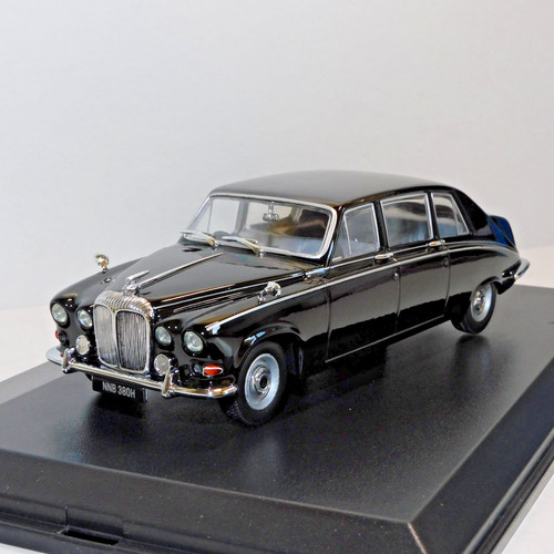 Oxford diecast daimler - oxford,