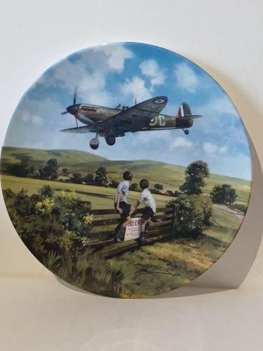 Royal doulton spitfire coming - spitfire,