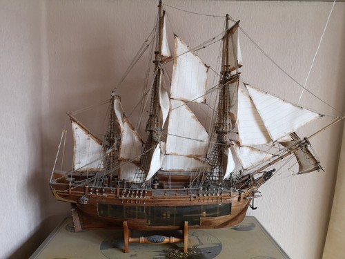 Wooden model hms bounty 1783 - wooden,