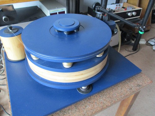 Unique turntable rega - turntable/rega, 250
