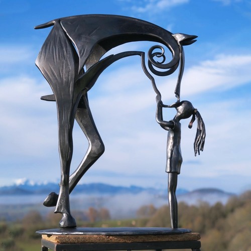 Kiss horse sculpture - kiss-horse, modern