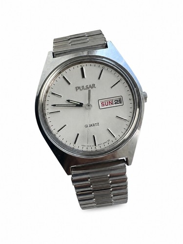 Pulsar quartz day date - quartz,