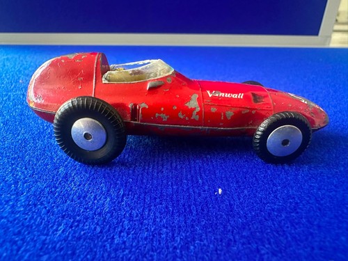 Corgi toys vanwall - corgi, racing